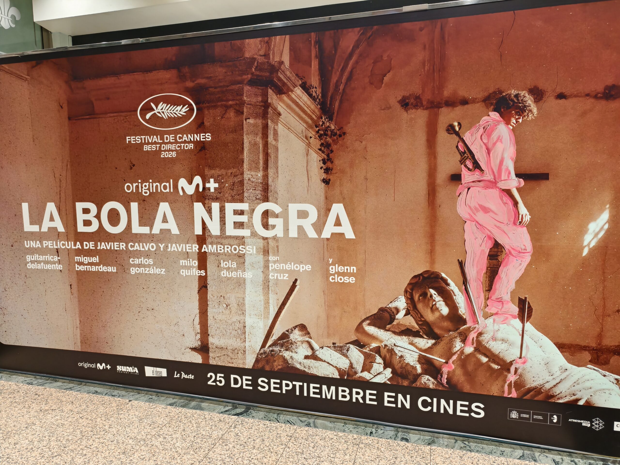 La bola negra llega a Viena el 20 de Noviembre